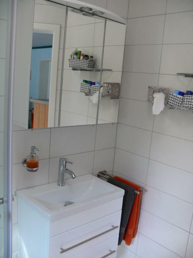Gästezimmer In *