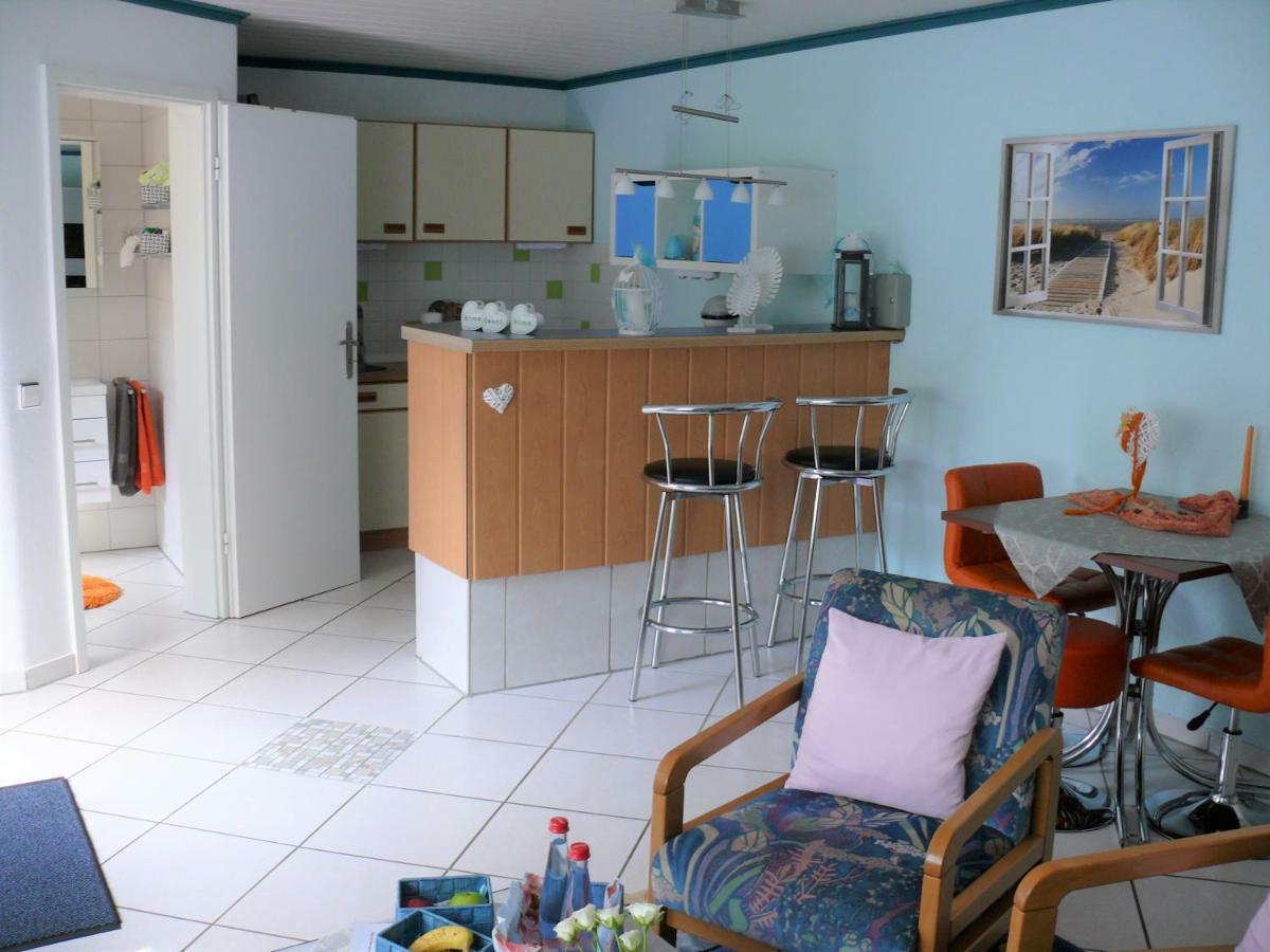 Gästezimmer In *
